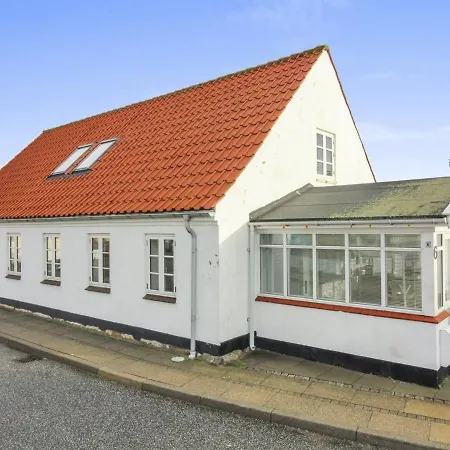 Apartment Evangelina - 350m From The Sea In Nw Jutland By Interhome Lokken
