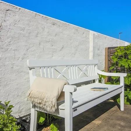 Апартаменты Evangelina - 350m From The Sea By Interhome Лёккен